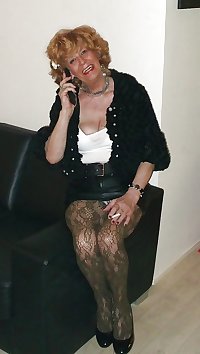 Milf and matures in stockings,Very sexy!